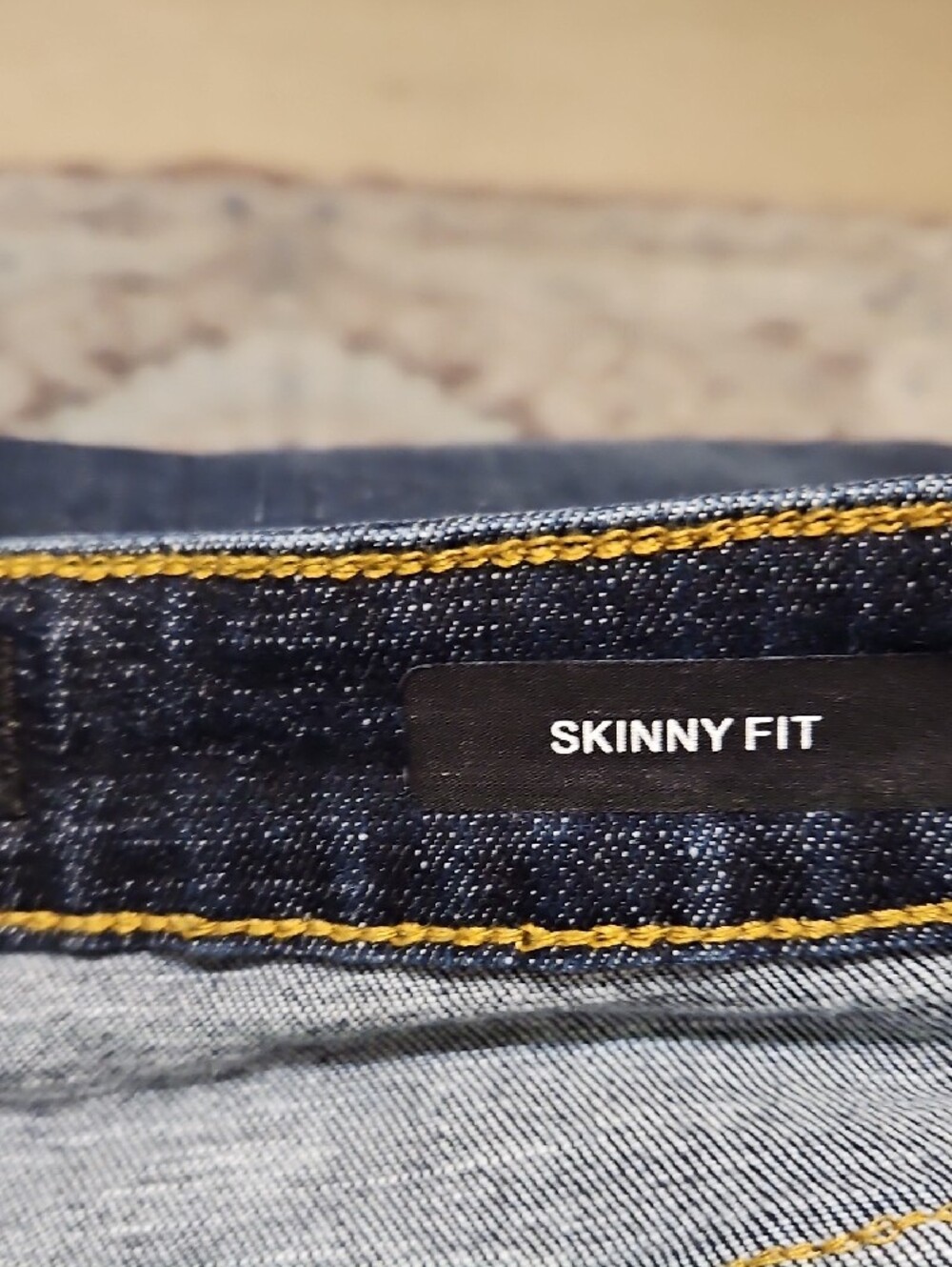 Judy Blue Blackened Indigo Cropped Ankle Jeans - Picture 8 of 9